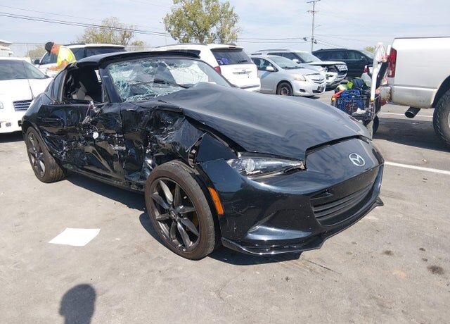 2017 MAZDA MX-5