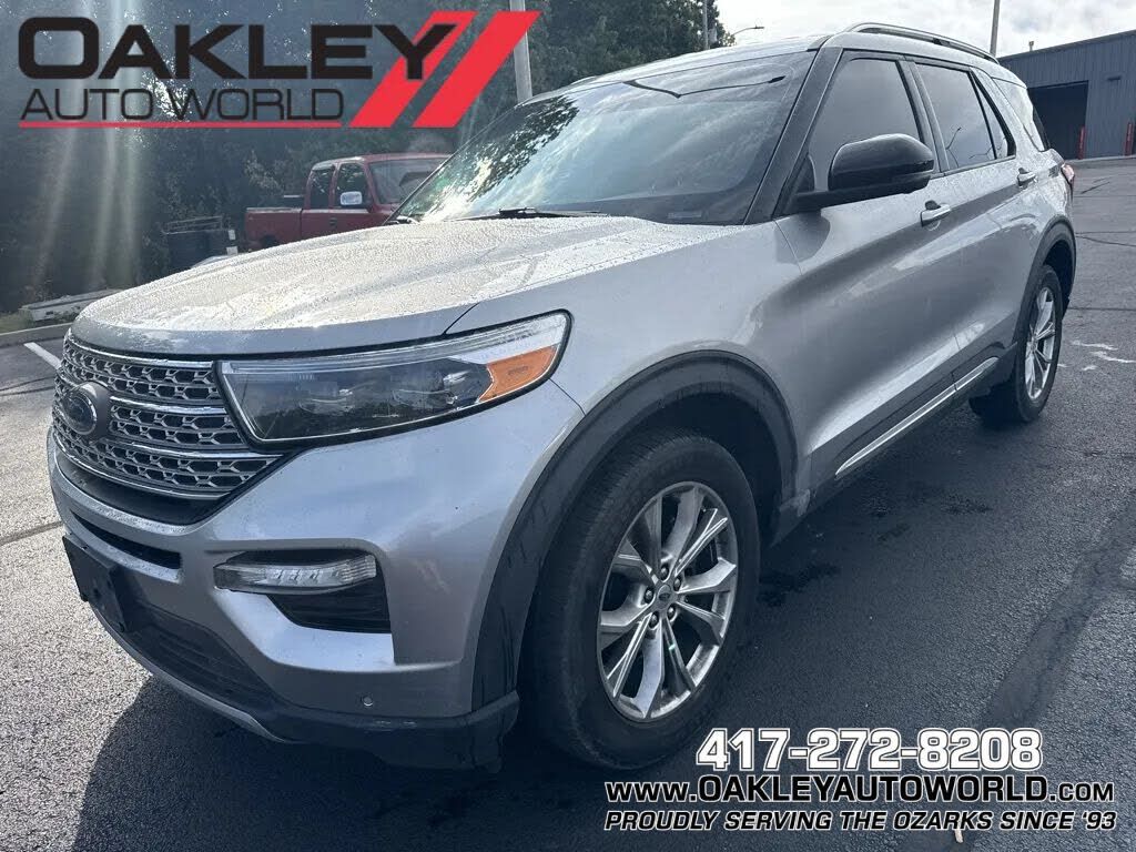 2021 FORD Explorer