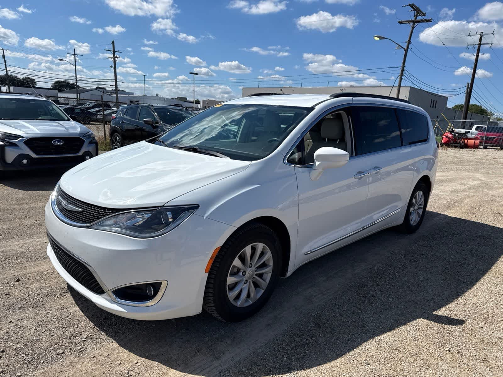 2017 CHRYSLER Pacifica