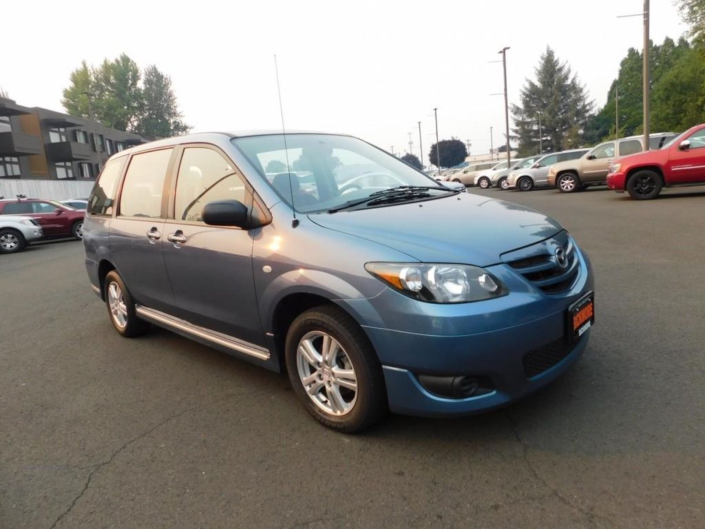 2004 MAZDA MPV