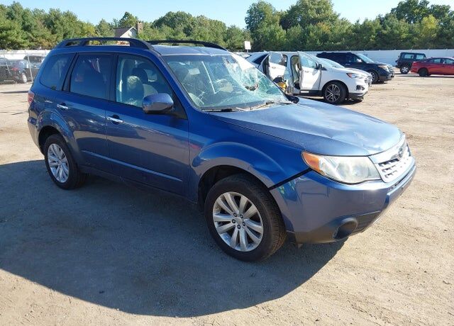 2011 SUBARU Forester