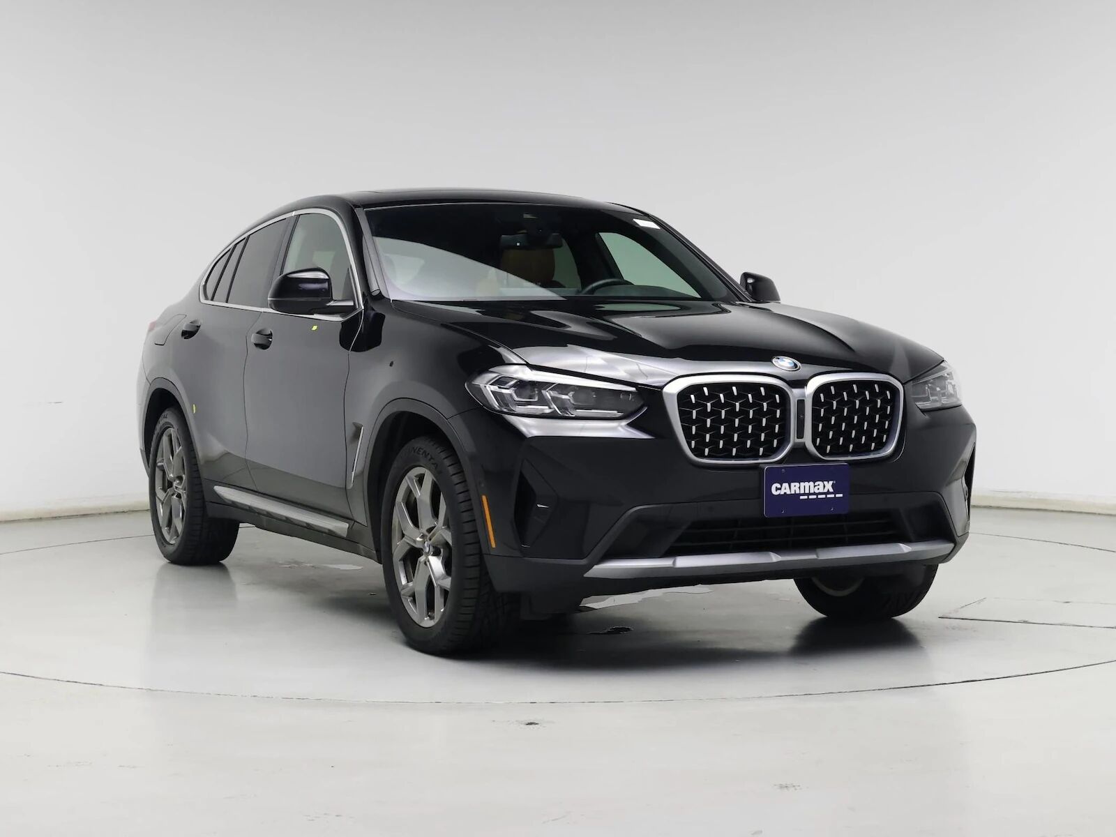 2023 BMW X4