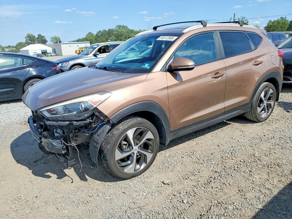 2016 HYUNDAI Tucson