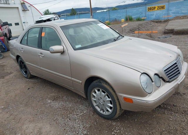 2001 MERCEDES-BENZ E-Class