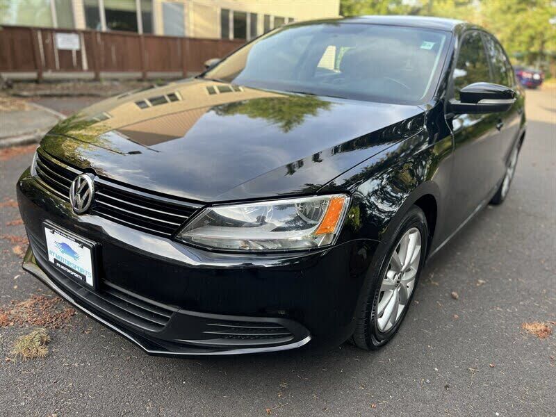 2012 VOLKSWAGEN Jetta