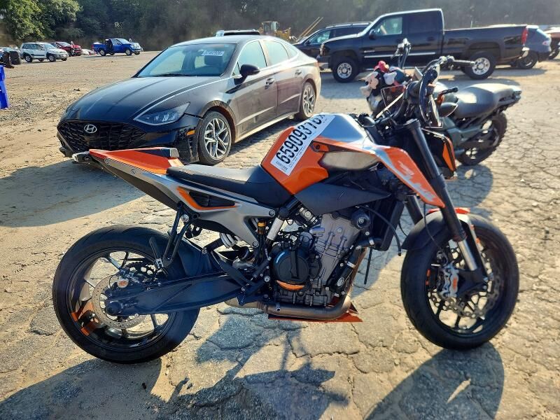 2019 KTM 790 Duke
