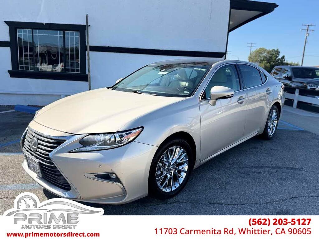 2017 LEXUS ES