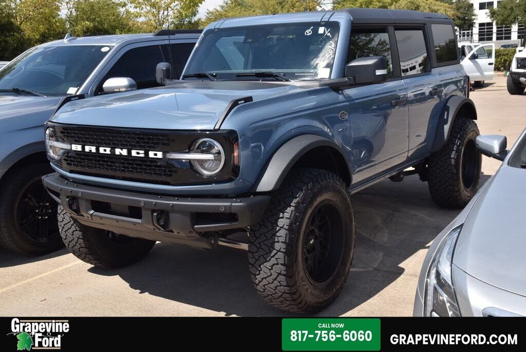 2024 FORD Bronco