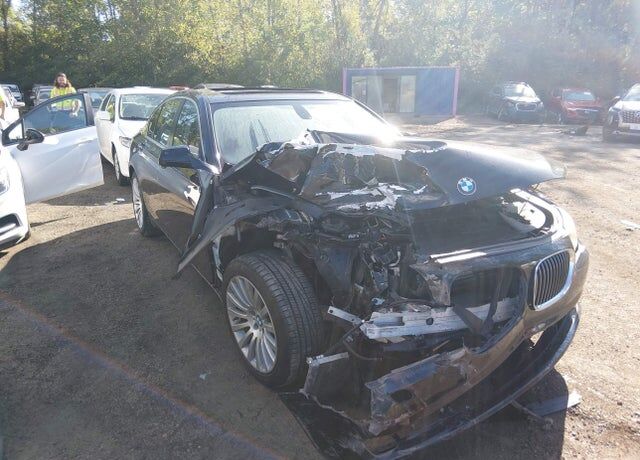 2012 BMW 7 Series