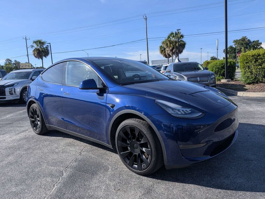 2020 TESLA Model Y