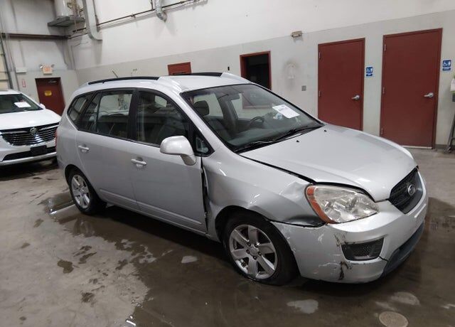 2007 KIA Rondo