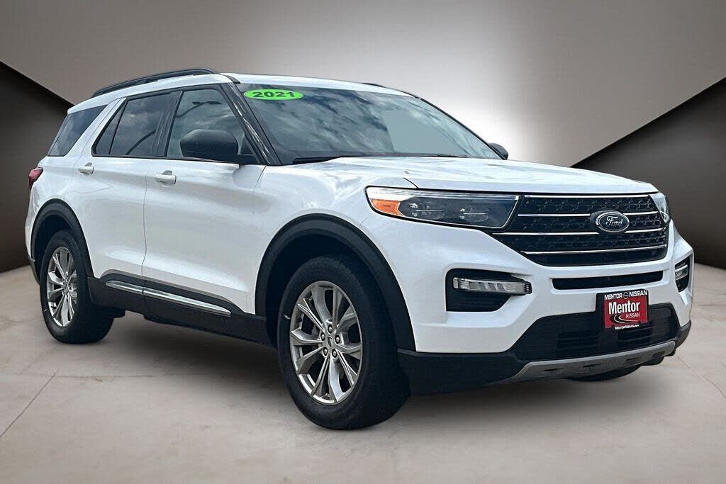 2021 FORD Explorer
