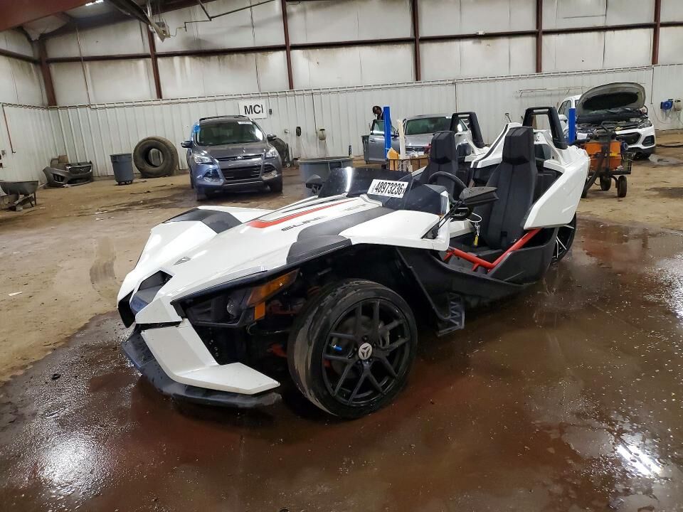 2016 SLINGSHOT Slingshot SL