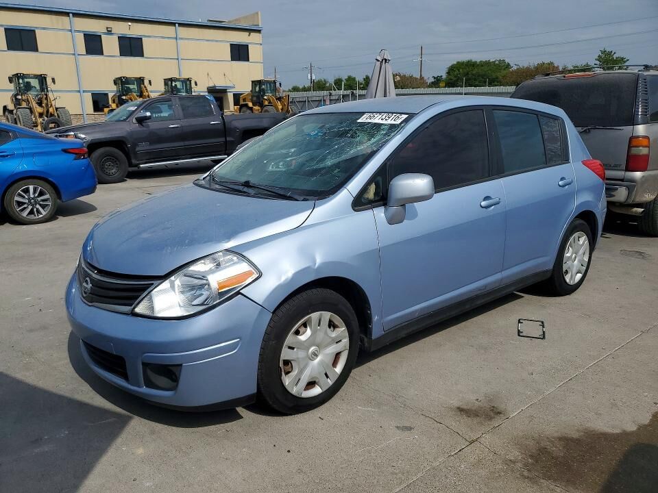 2010 NISSAN Versa