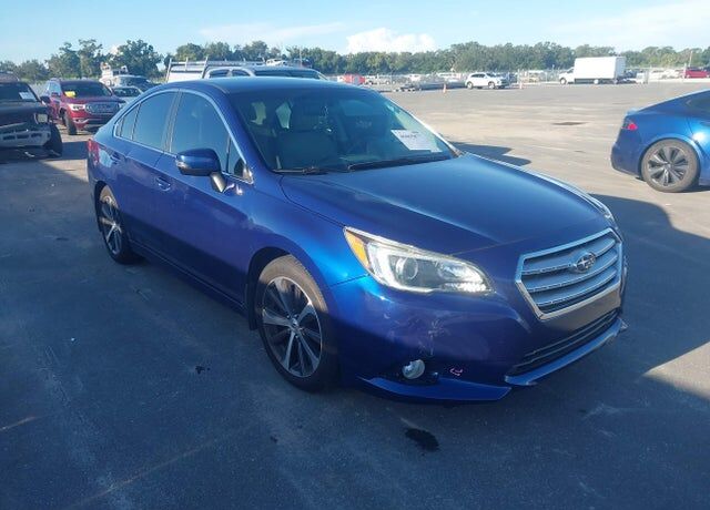 2015 SUBARU Legacy