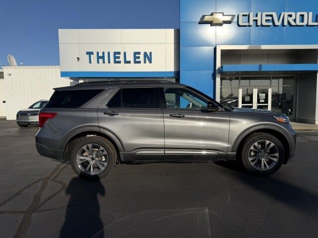 2023 FORD Explorer