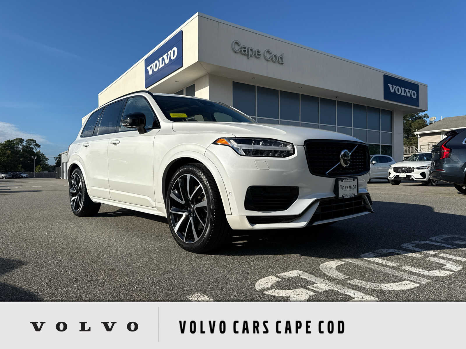 2023 VOLVO XC90