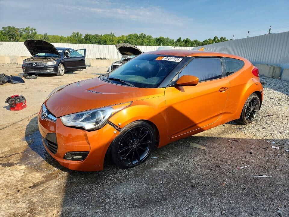 2012 HYUNDAI Veloster