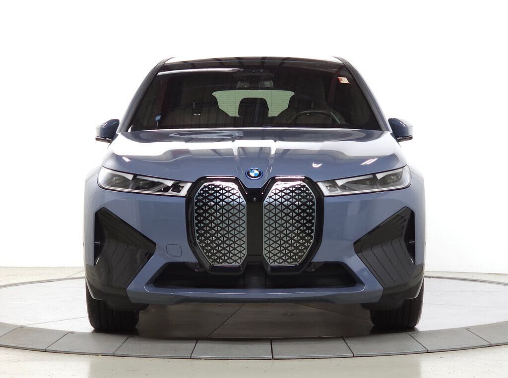 2024 BMW iX