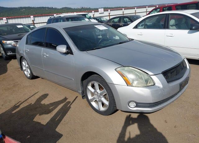 2004 NISSAN Maxima