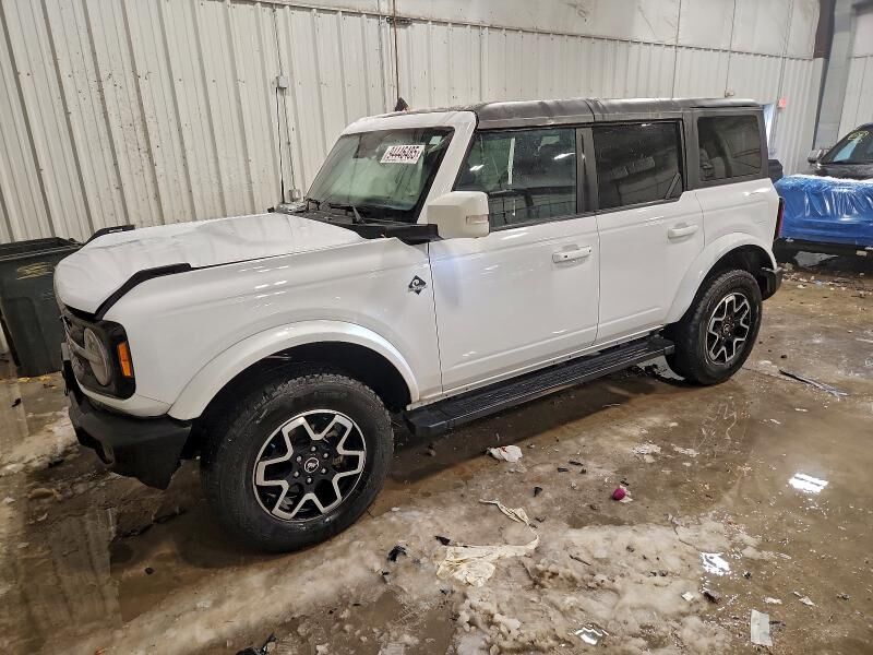 2024 FORD Bronco