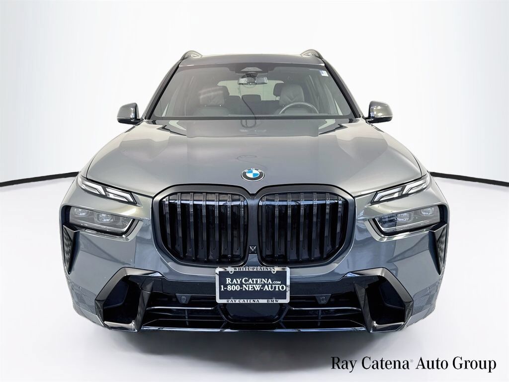 2026 BMW X7