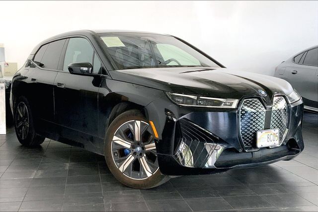 2024 BMW iX