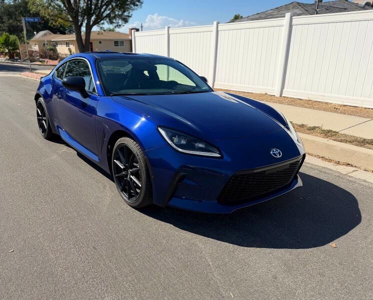 2026 TOYOTA GR86