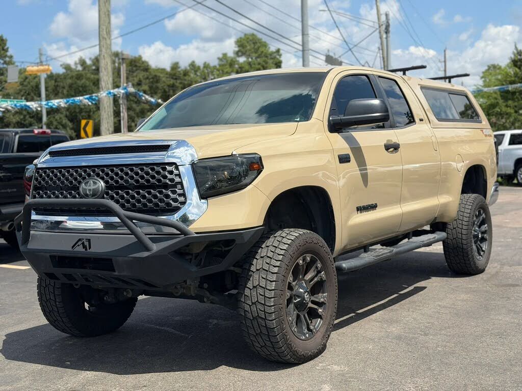 2020 TOYOTA Tundra