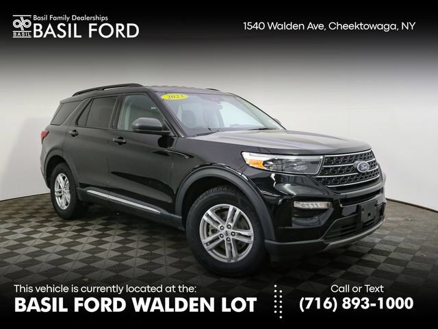 2023 FORD Explorer