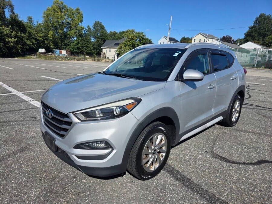 2017 HYUNDAI Tucson