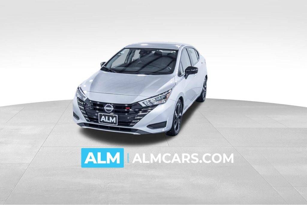 2024 NISSAN Versa