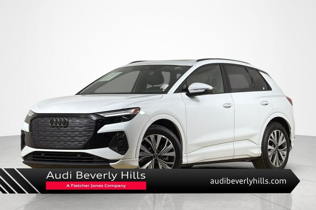 2025 AUDI Q4