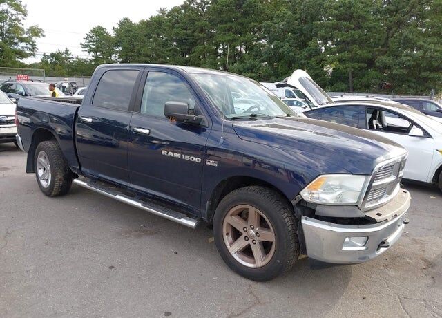 2012 DODGE Ram