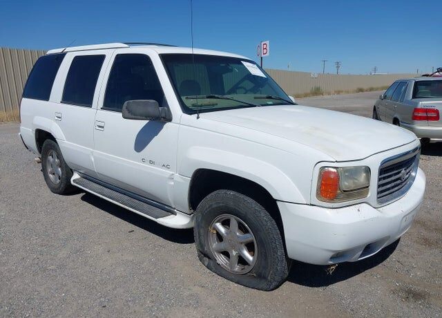 2000 CADILLAC Escalade