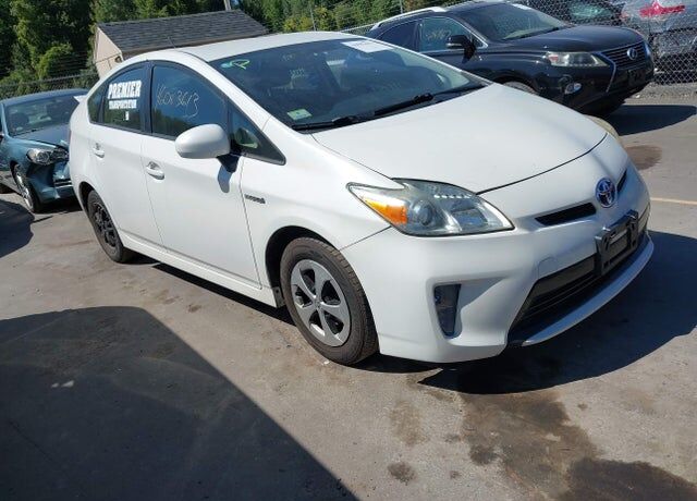 2015 TOYOTA PRIUS