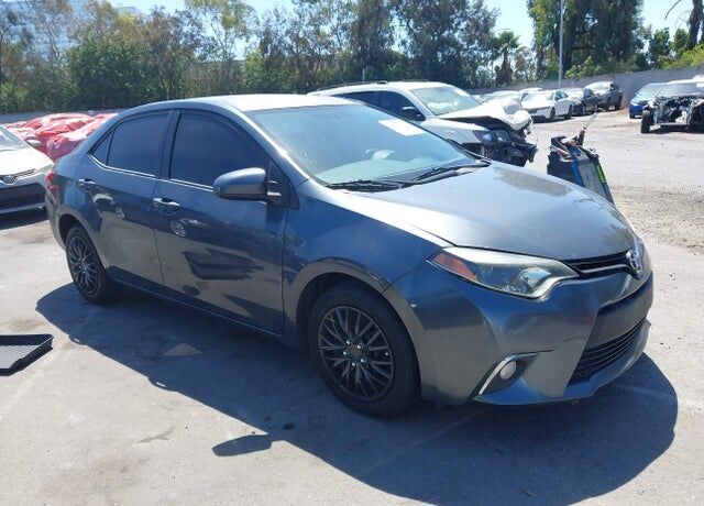 2015 TOYOTA Corolla