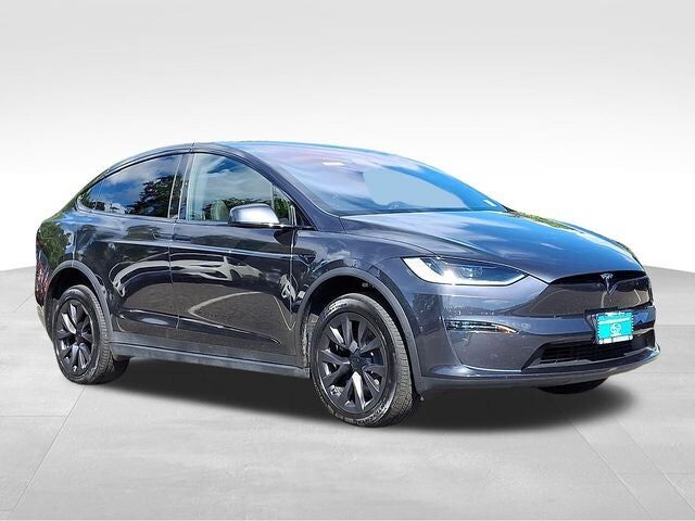 2024 TESLA Model X