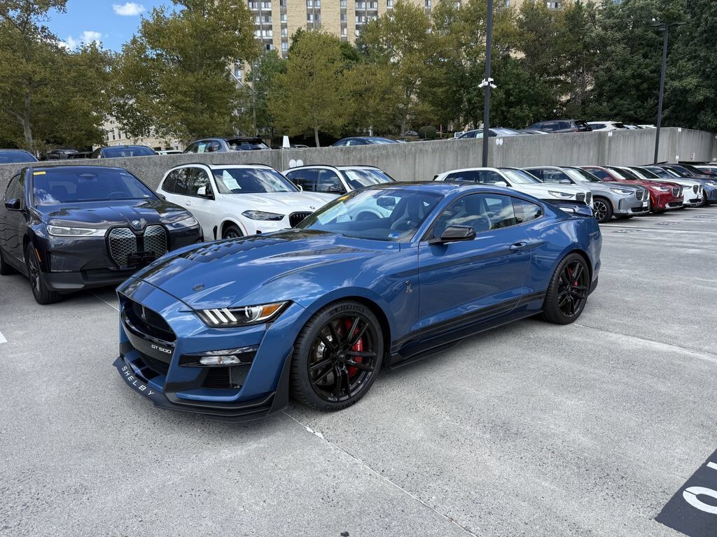 2021 FORD Mustang