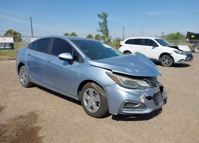 2017 CHEVROLET Cruze