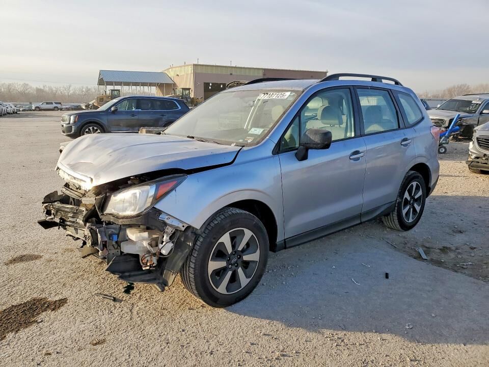 2018 SUBARU Forester