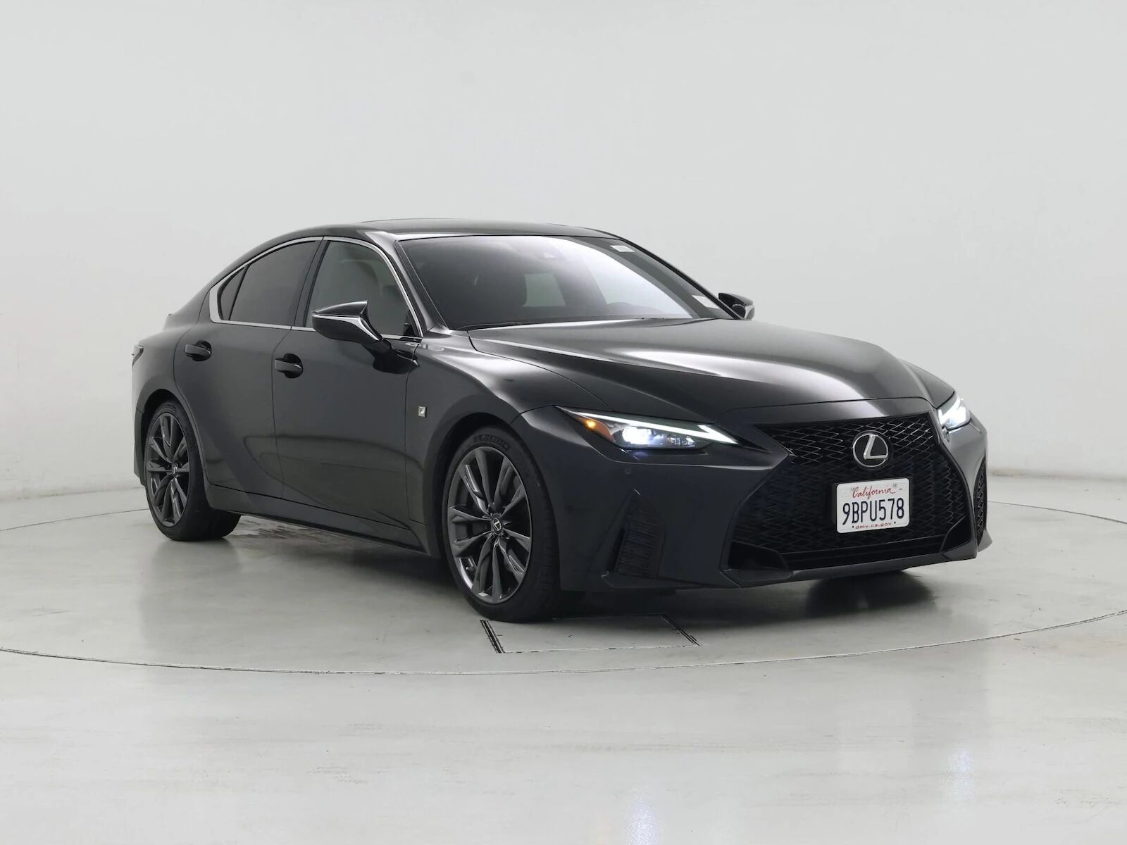 2022 Lexus IS