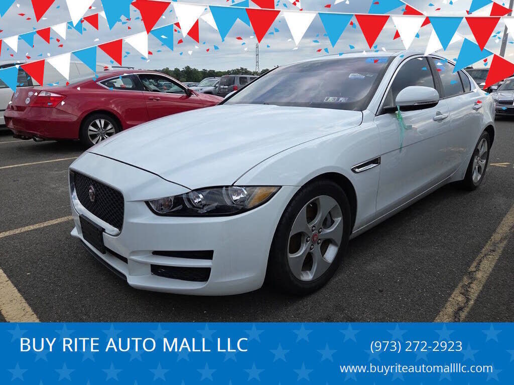 2018 JAGUAR XE
