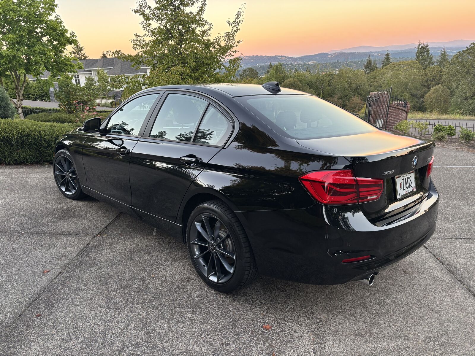 2017 BMW 320i