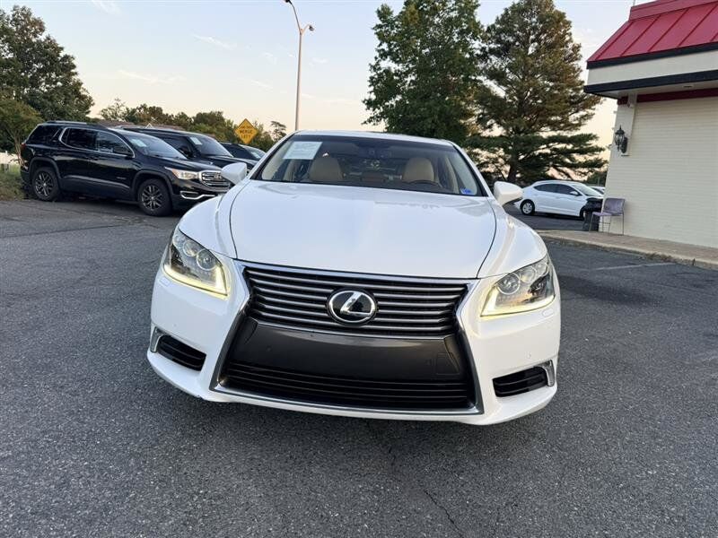2015 Lexus LS
