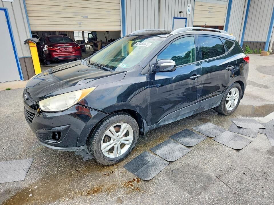 2013 HYUNDAI Tucson