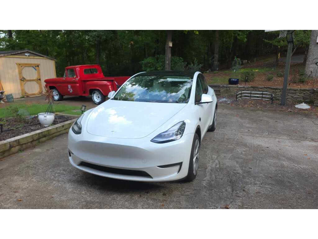 2020 TESLA Model Y