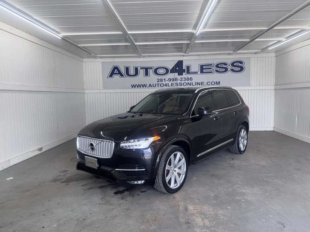 2016 VOLVO XC90