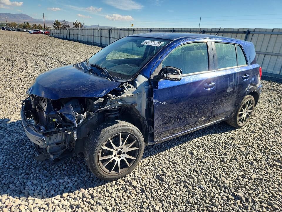 2014 TOYOTA SCION