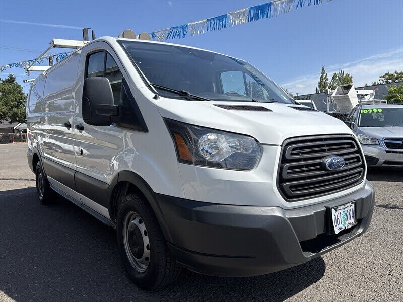2017 FORD Transit